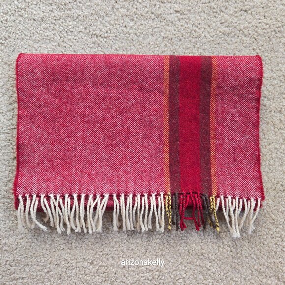 Artesan Textile de Grazalema Accessories - NWOT Wool Herringbone Burgundy Scarf with Big Stripe